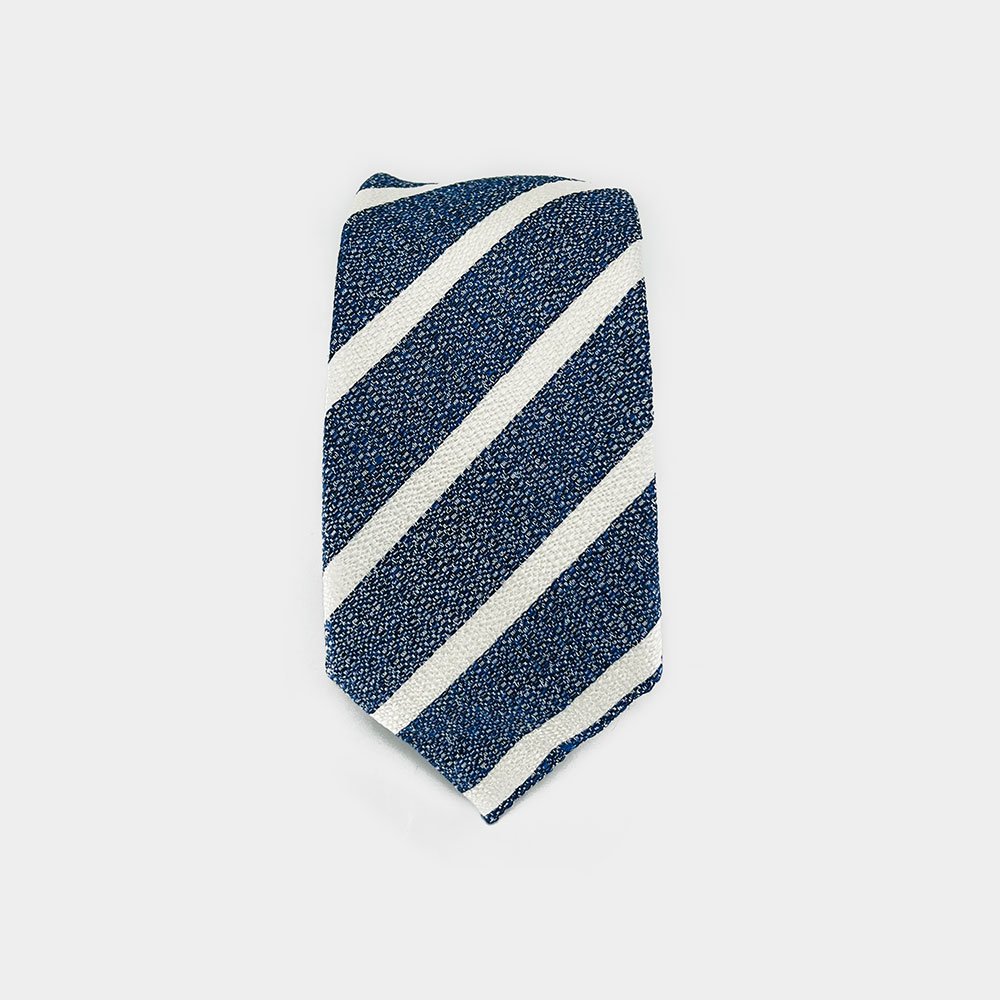 Dassen Van Gierremilano In Het Blauw In Model 