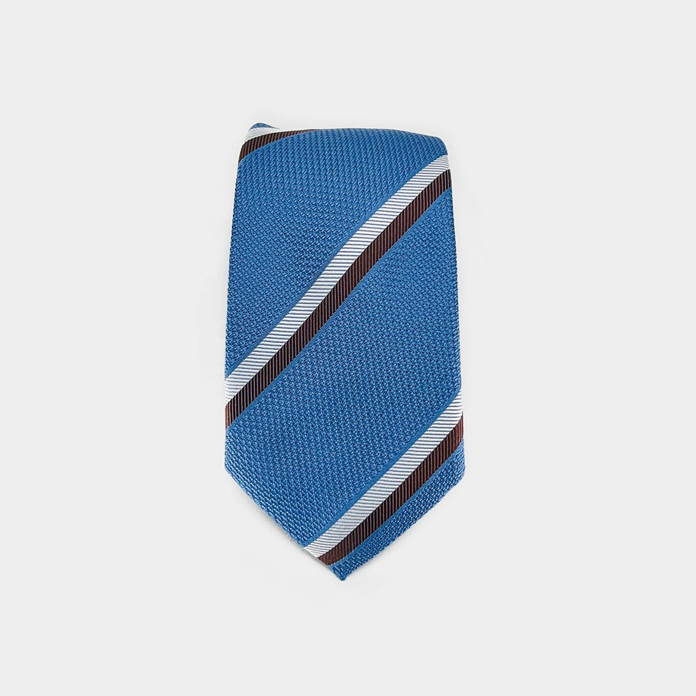 Dassen Van Gierremilano In Het Blauw In Model 