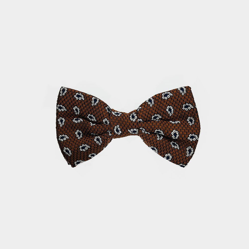 Strikken Van Gierremilano In Het Bruin In Model 