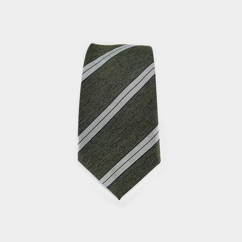 Dassen Van Gierremilano In Het Groen In Model 