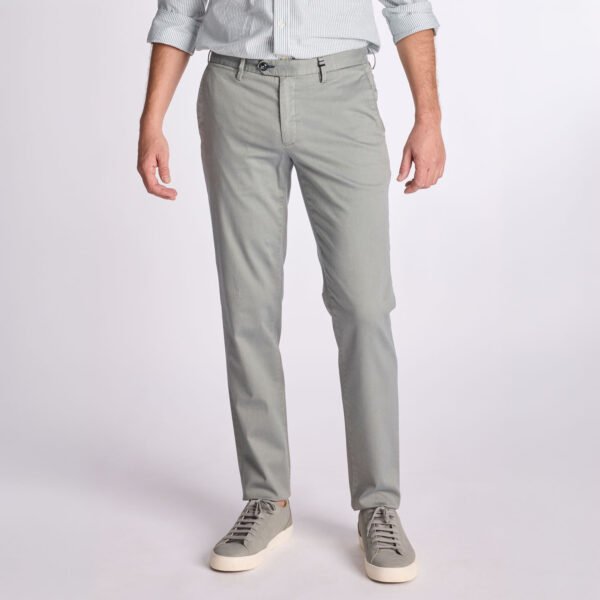 Chino Van Zilton In Het Groen In Model Magnus Regular Fit