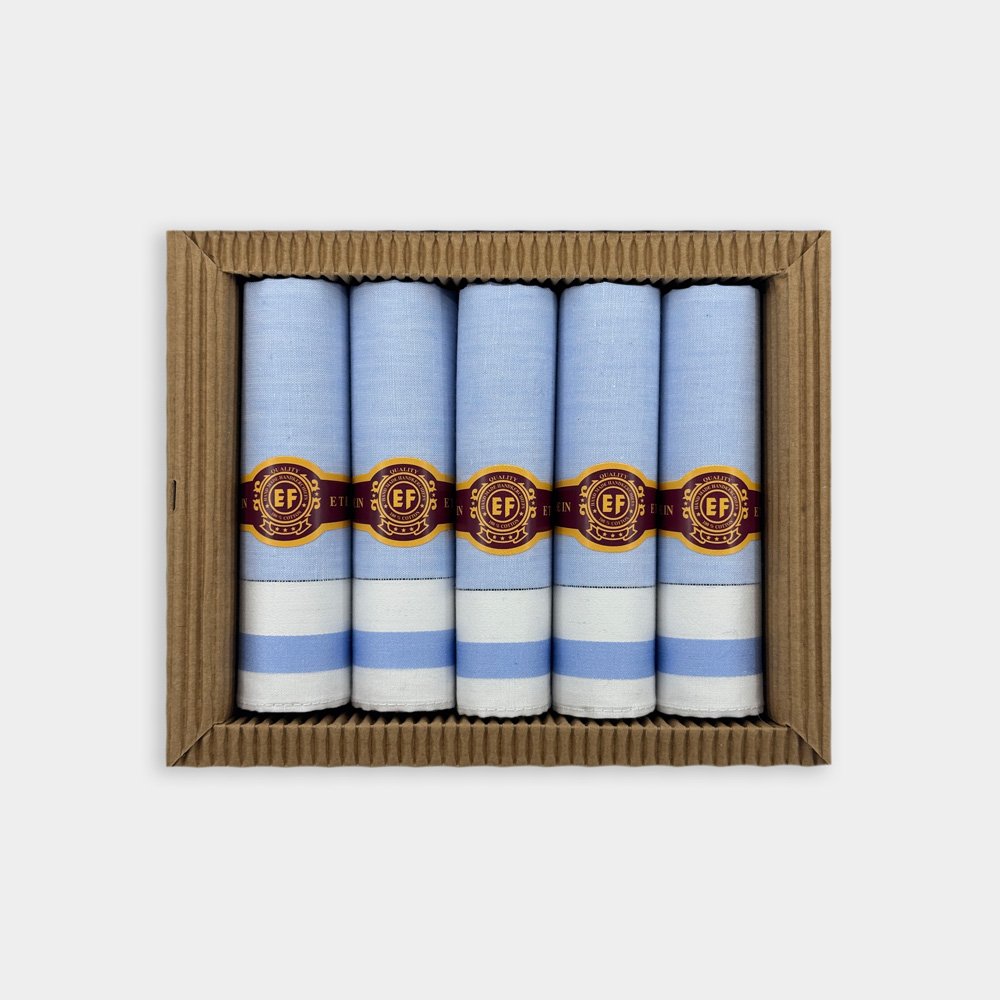 Zakdoeken Van Etex In Het Blauw In Model 