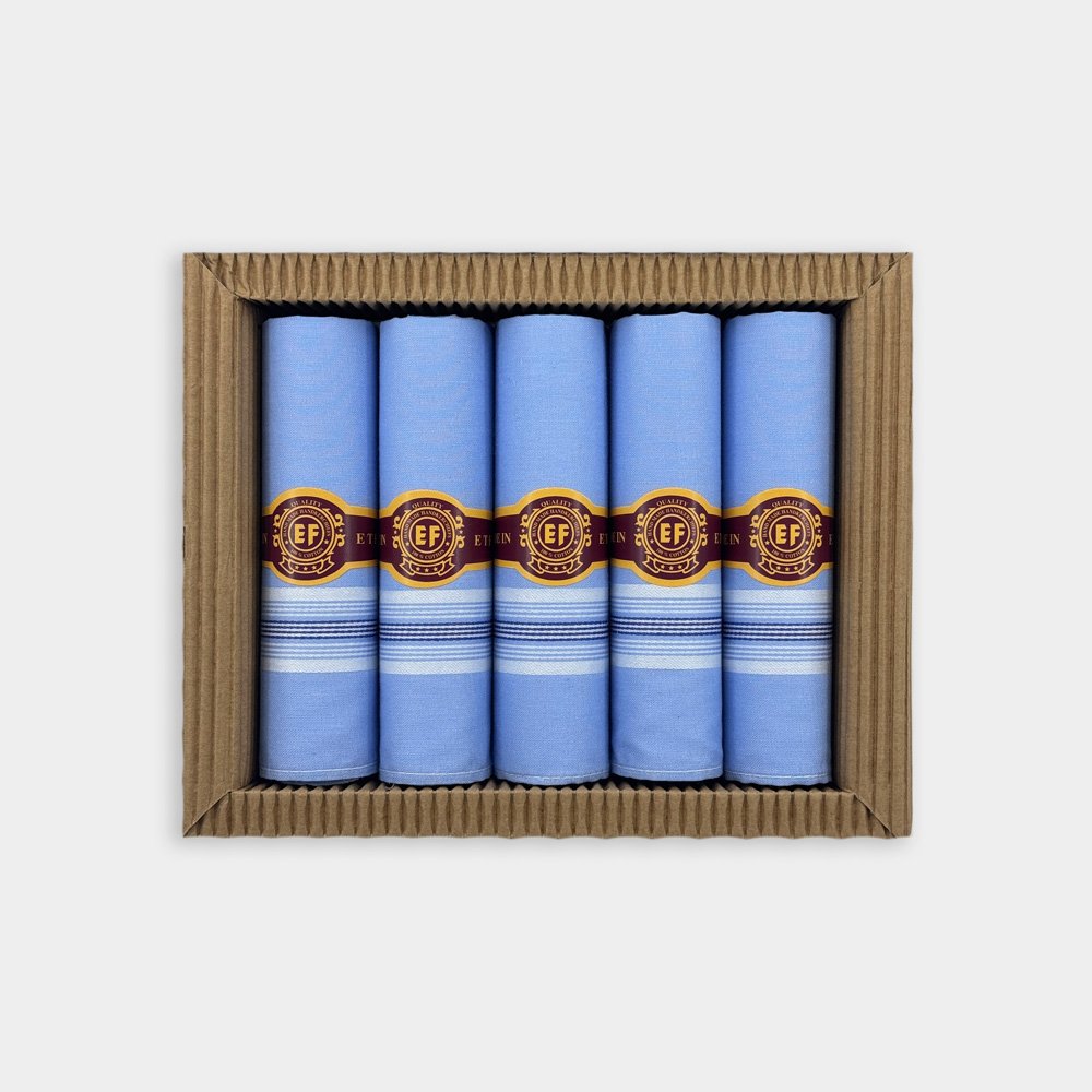 Zakdoeken Van Etex In Het Blauw In Model 