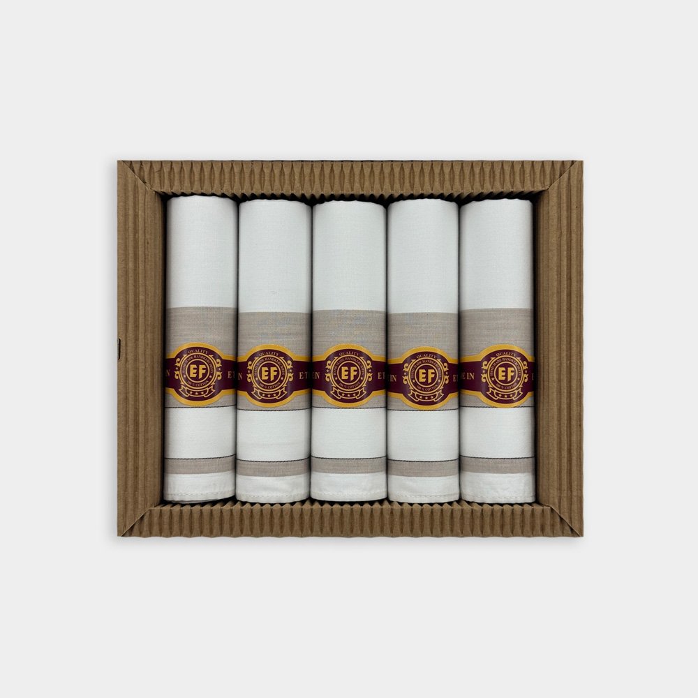 Zakdoeken Van Etex In Het Wit In Model 